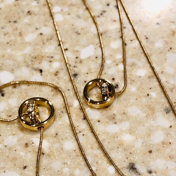 🌈 Lauren Conrad Double Chain Necklace - Picture 5 of 7